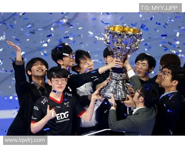 EDG战队的蜕变之旅：从传统电竞到DOTA2新篇章的纪实探索