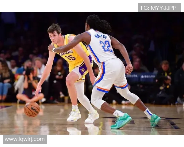 09赛季湖人对决雷霆的精彩瞬间与赛季回顾分析